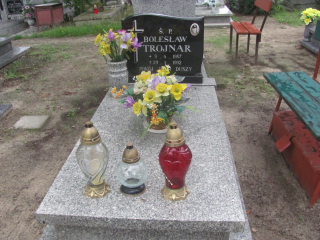 Grób Bolesław Trojnar