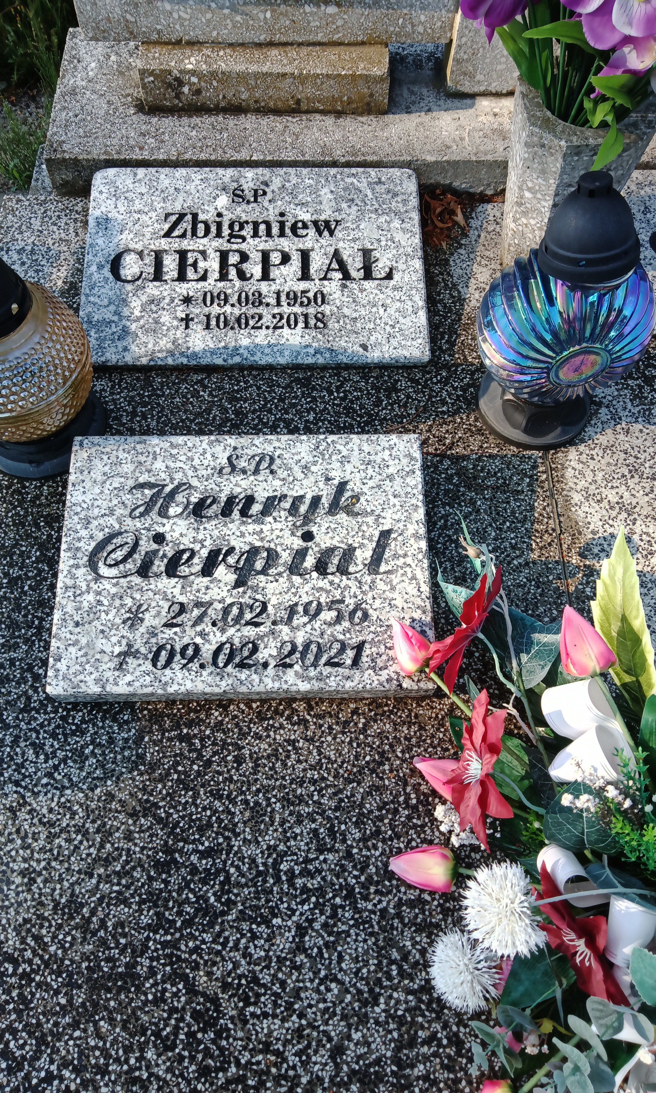 Grób Zbigniew Cierpiał