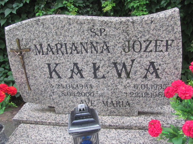 Grób Marianna Kałwa