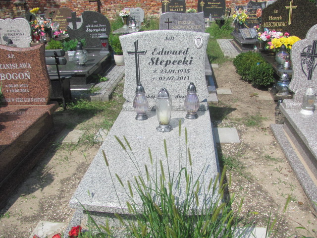 Grób Edward Stepecki