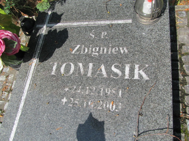 Zbigniew Tomasik 1951 Żagań - Grobonet - Wyszukiwarka osób pochowanych